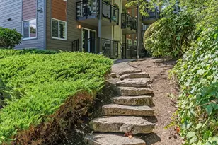 230 SW Clark St, Issaquah, WA 98027 - Photo 24