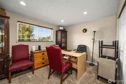 804 15th Street SW, Edmonds, WA 98020 - Photo 20