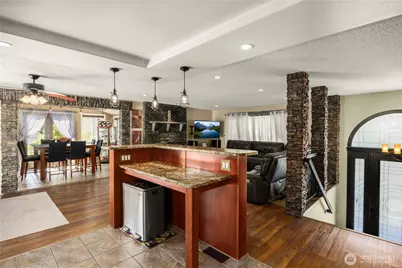 804 15th Street SW, Edmonds, WA 98020 - Photo 10