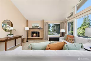 17202 Sealawn Pl, Edmonds, WA 98026 - Photo 6