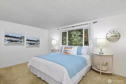 17202 Sealawn Place, Edmonds, WA 98026 - Photo 16