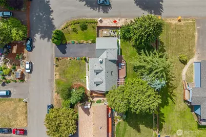17508 NE 160th Street, Woodinville, WA 98072 - Photo 34