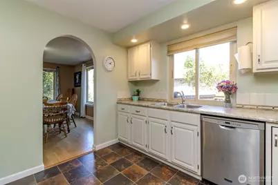 6220 81st Street E, Puyallup, WA 98371 - Photo 14