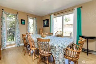 6220 81st St E, Puyallup, WA 98371 - Photo 12