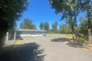 11806 SE 192nd St, Renton, WA 98058 - Photo 2