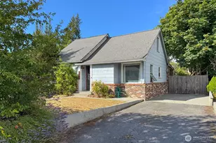 519 W 15th St, Port Angeles, WA 98362 - Photo 2