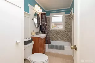 519 W 15th St, Port Angeles, WA 98362 - Photo 20