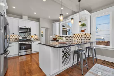 409 NE 60th Street, Seattle, WA 98115 - Photo 16