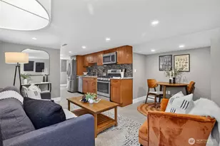 409 NE 60th St, Seattle, WA 98115 - Photo 30