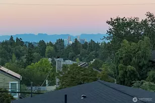 425 26th Ave E, Seattle, WA 98112 - Photo 38