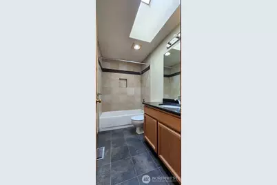 2800 235th Place NE, Sammamish, WA 98074 - Photo 32