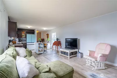 300 Park Avenue #34, Buckley, WA 98321 - Photo 8