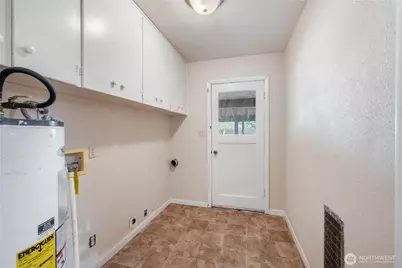 3047 Lindsey Drive, Longview, WA 98632 - Photo 20