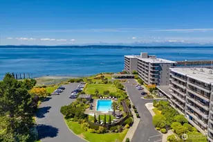 6535 Seaview Ave NW, Seattle, WA 98117 - Photo 38