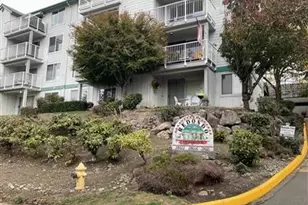 28610 16th Ave S, Federal Way, WA 98003 - Photo 2