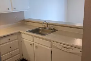 28610 16th Ave S, Federal Way, WA 98003 - Photo 8
