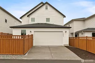 14528 204th Ave E, Bonney Lake, WA 98391 - Photo 14