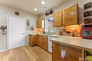 521 N Florida Dr, Moses Lake, WA 98837 - Photo 12