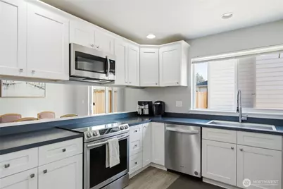 1430 SW 352nd Court, Federal Way, WA 98023 - Photo 10