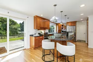 4434 137th Ave NE, Bellevue, WA 98005 - Photo 10