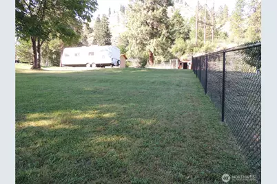 9291 Pakascwa Road, Peshastin, WA 98847 - Photo 16