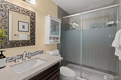 16570 SE 19th Street, Bellevue, WA 98008 - Photo 20