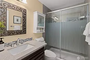 16570 SE 19th St, Bellevue, WA 98008 - Photo 20
