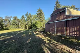 22045 Peter Grubb Rd SE, Renton, WA 98058 - Photo 36