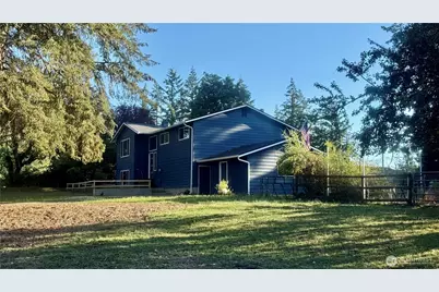 22045 Peter Grubb Road SE, Renton, WA 98058 - Photo 2