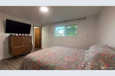 22045 Peter Grubb Road SE, Renton, WA 98058 - Photo 16
