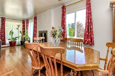 2633 Lake Youngs Court SE, Renton, WA 98058 - Photo 8