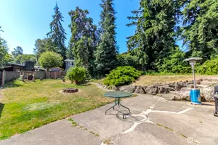 2633 Lake Youngs Ct SE, Renton, WA 98058 - Photo 20