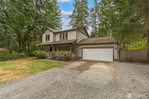 17015 Arborvitae Ct SE, Yelm, WA 98597 - Photo 2