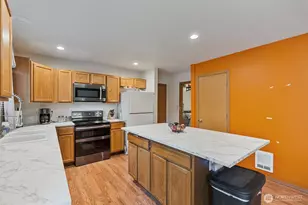 17015 Arborvitae Ct SE, Yelm, WA 98597 - Photo 12