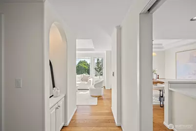 2167 Dexter Avenue N #402, Seattle, WA 98109 - Photo 4