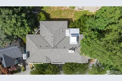 2167 Dexter Avenue N #402, Seattle, WA 98109 - Photo 28