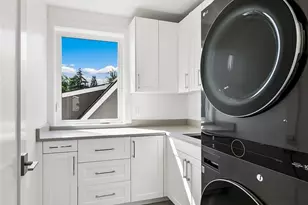 4015 A NE 56th, Seattle, WA 98105 - Photo 14