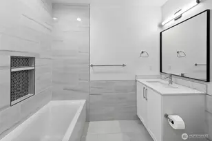 4015 A NE 56th, Seattle, WA 98105 - Photo 16
