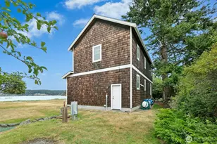 1335 Mackaye Harbor Rd, Lopez Island, WA 98261 - Photo 30