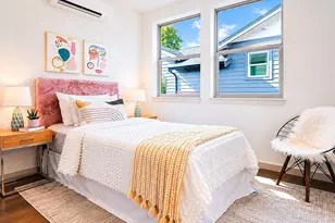 4414 S Frontenac St, Seattle, WA 98118 - Photo 2