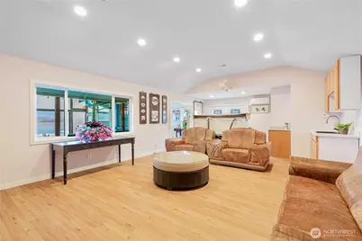 5104 NW Sammamish Road, Issaquah, WA 98027 - Photo 10