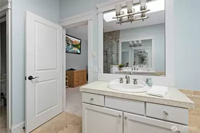 2402 J Avenue, Anacortes, WA 98221 - Photo 22