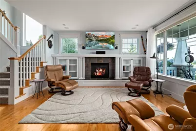 2402 J Avenue, Anacortes, WA 98221 - Photo 8