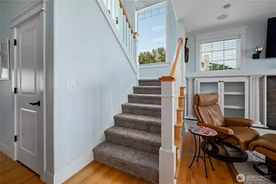 2402 J Avenue, Anacortes, WA 98221 - Photo 26