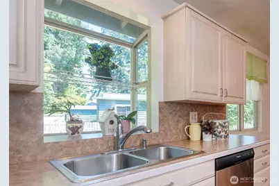 8821 221st Place SW, Edmonds, WA 98026 - Photo 12