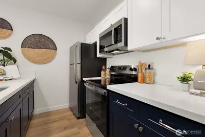 5824 NE 75th Street #D-307, Seattle, WA 98115 - Photo 12