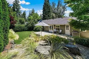 8623 30th Ave NE, Seattle, WA 98115 - Photo 26