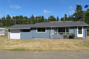 38 Linder Ln, Westport, WA 98595 - Photo 2