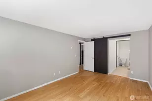 150 Melrose Ave E, Seattle, WA 98102 - Photo 16