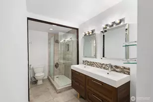 150 Melrose Ave E, Seattle, WA 98102 - Photo 18